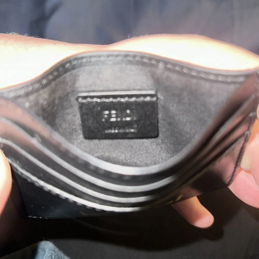 Fendi card case - Picture 4 of 4